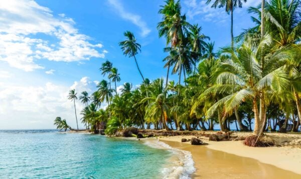 Beautiful lonely beach in caribbean San Blas island, Kuna Yala