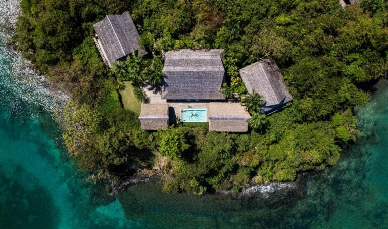 Aerial view of a villa with pool at Islas Secas resort, Panama