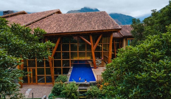 Exterior view of Tambo del Inka with outdoor pool